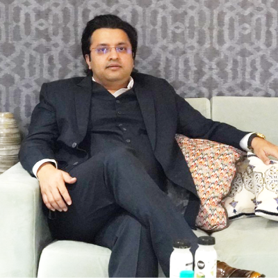 New-Project-2025-12-02T165921